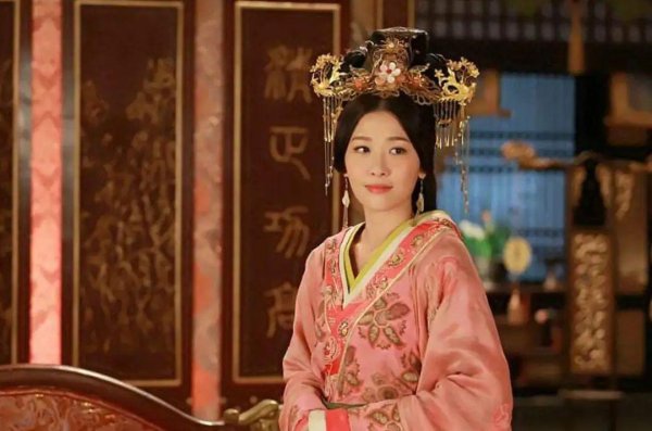 牛360配资 平阳公主：做皇帝姐姐有什么好的？我就喜欢当红娘